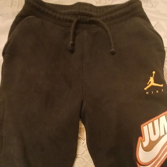 #058 NBA Jordan's Sweat Pant Size Small - Picture 7 of 15